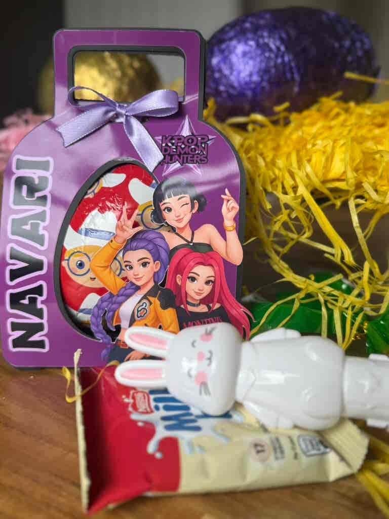 Easter Baskets & Holders