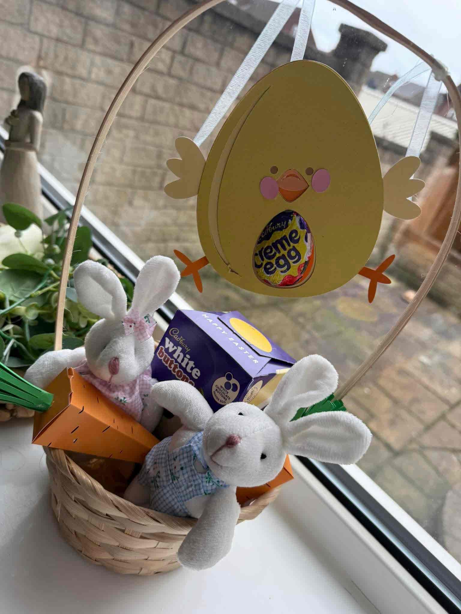 Easter Baskets & Holders